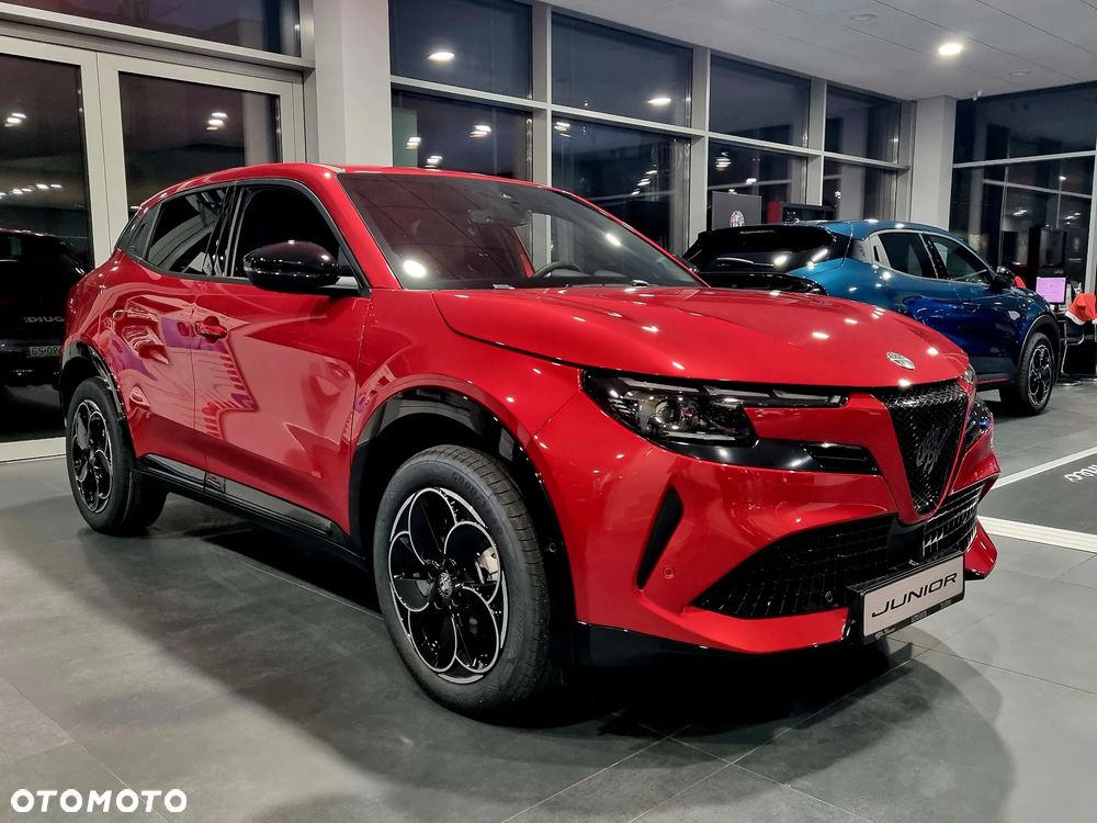 Alfa Romeo Junior 1.2 mHEV Ibrida Q4 eDCT - 2