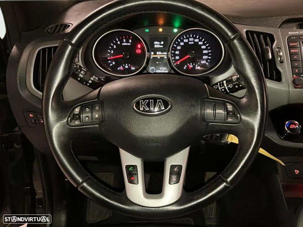 Kia Sportage 1.7 CRDI ISG Prime - 11