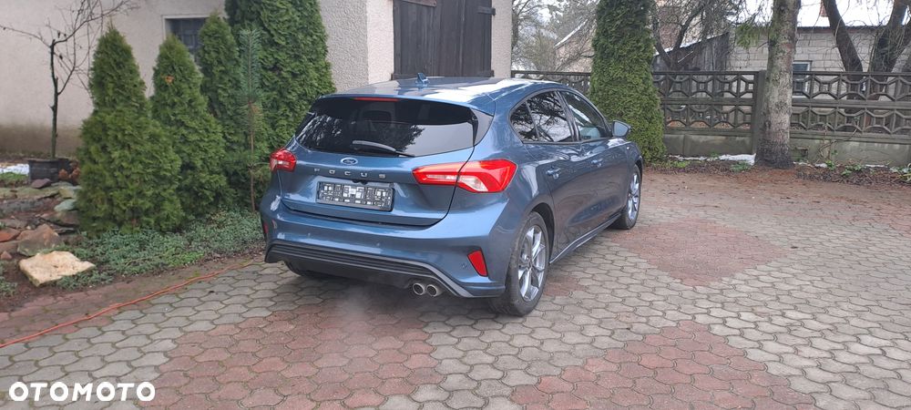 Ford Focus 1.5 EcoBlue Start-Stopp-System ST-LINE DESIGN - 10