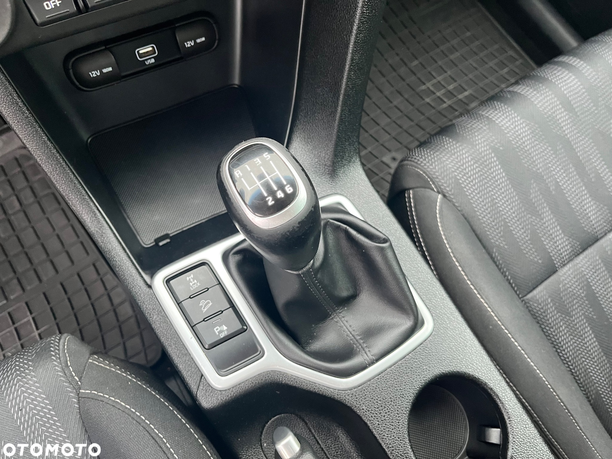 Kia Sportage 1.6 CRDI M 4WD - 26