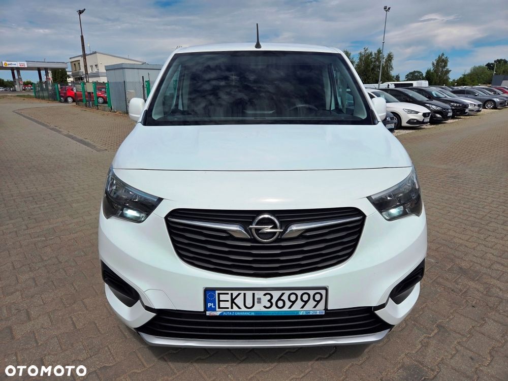 Opel COMBO - 21