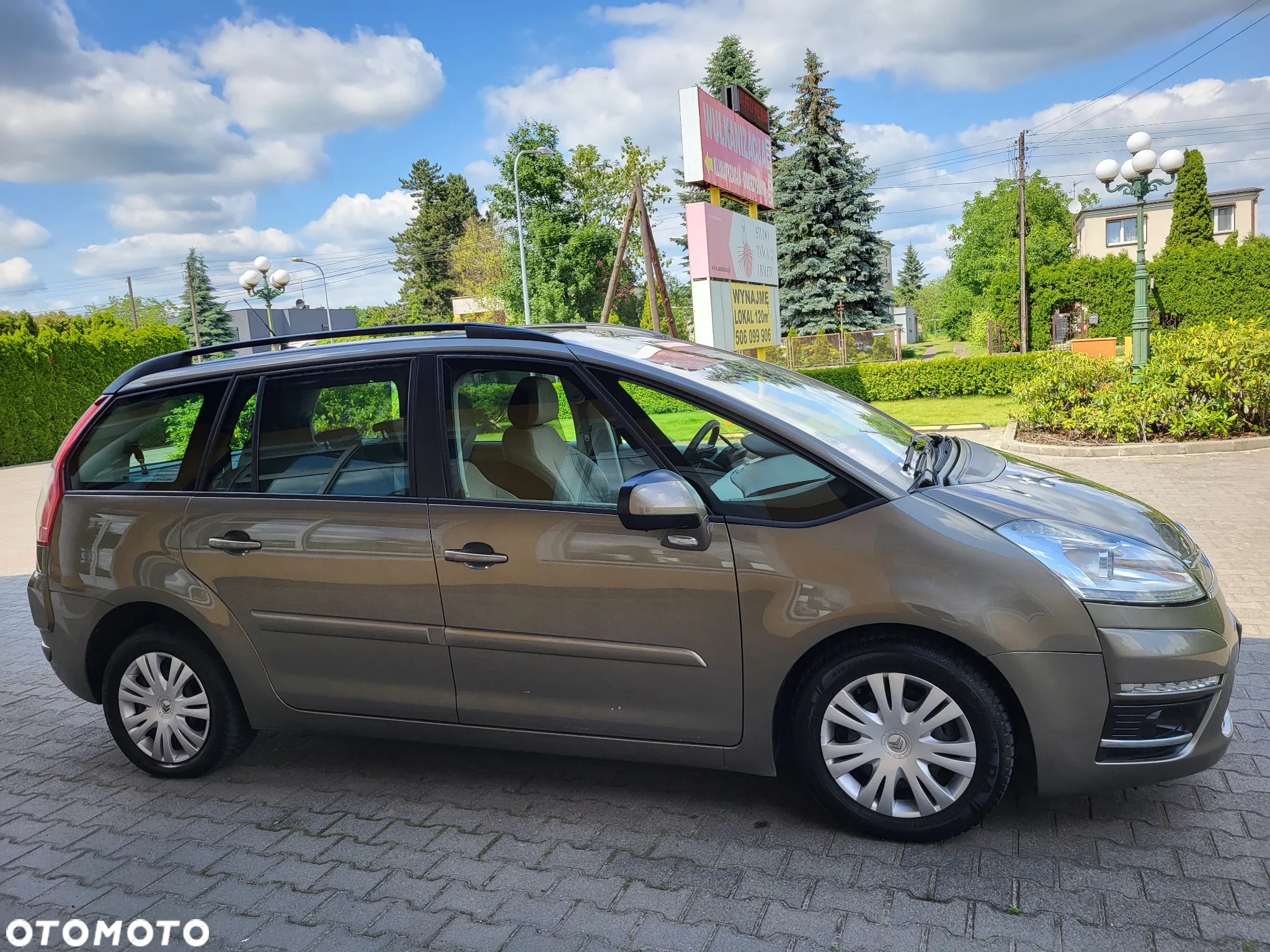 Citroën C4 Grand Picasso - 10