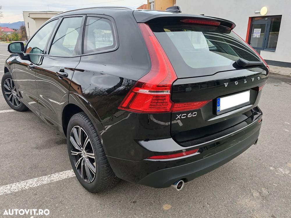 Volvo XC 60 D5 AWD Geartronic Momentum - 7
