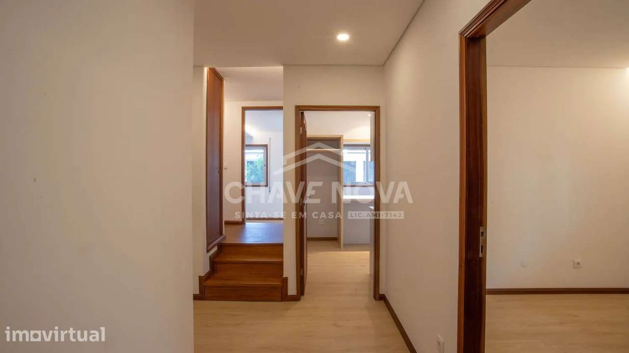 T3 totalmente renovado com terraço e garagem , Gaia (RTP) - Grande imagem: 2/31