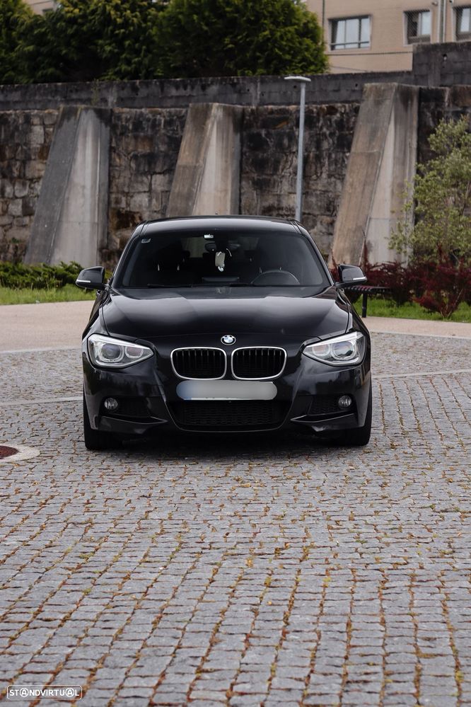 BMW 118 d Sport Line - 2