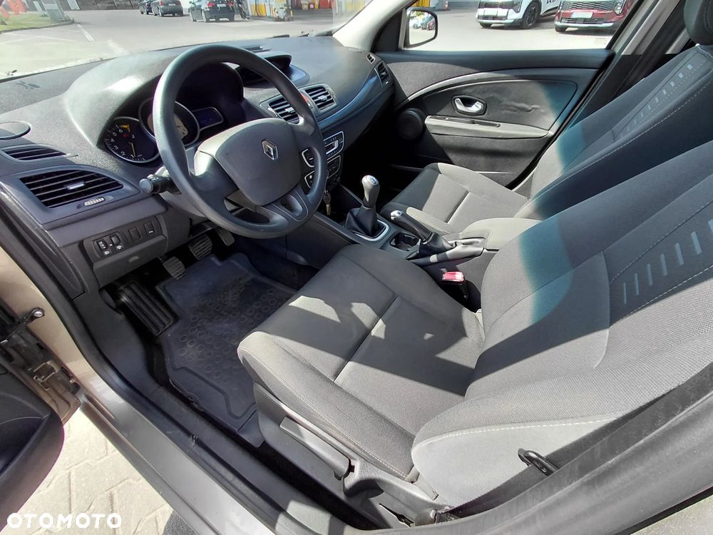 Renault Megane - 9