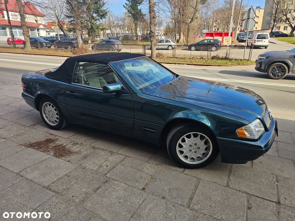 Mercedes-Benz SL - 25