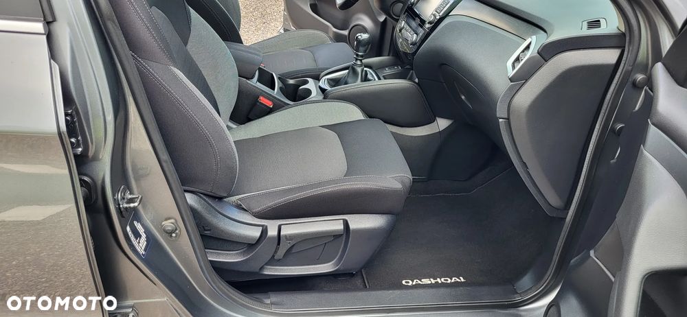 Nissan Qashqai 1.6 DIG-T N-Connecta - 13