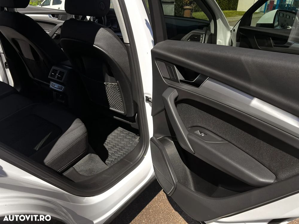 Audi Q5 40 TDI quattro S tronic MHEV Basic - 10
