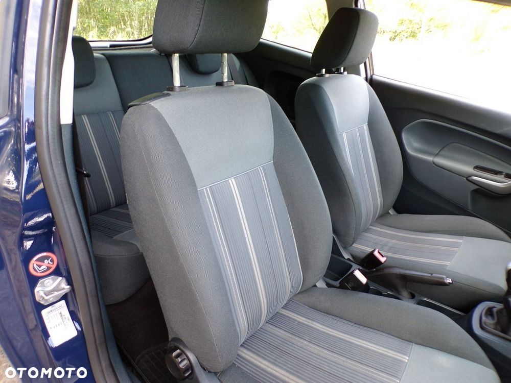 Ford Fiesta - 27