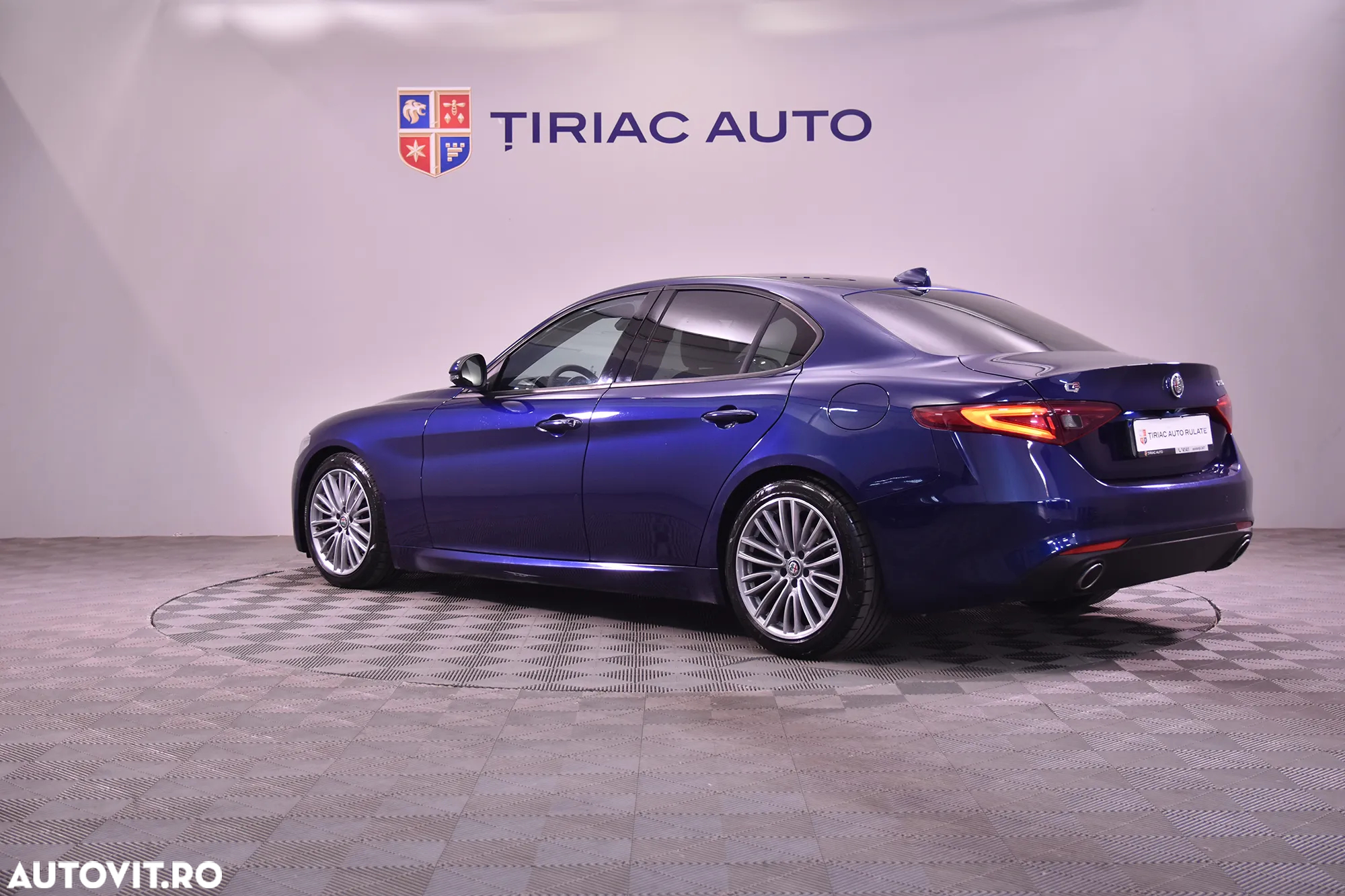 Alfa Romeo Giulia - 3