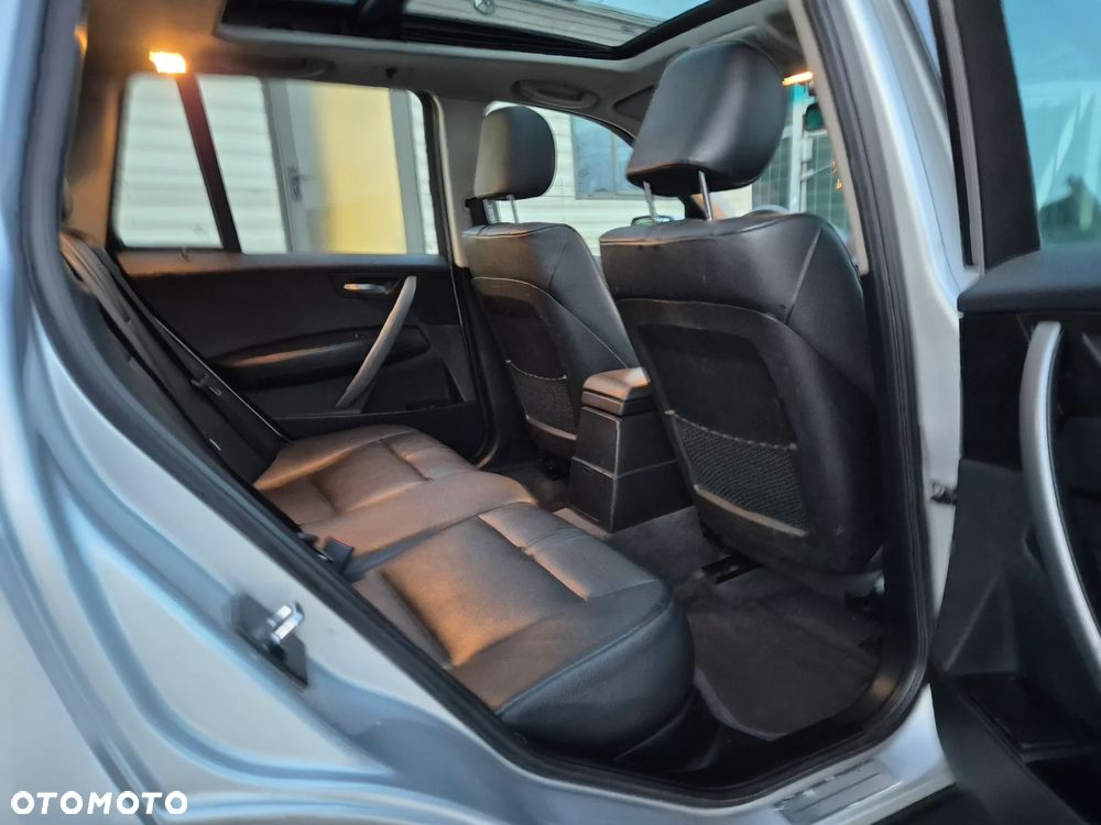 BMW X3 2.0d - 17
