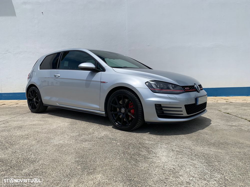VW Golf 2.0 TSi GTi DSG Performance - 4
