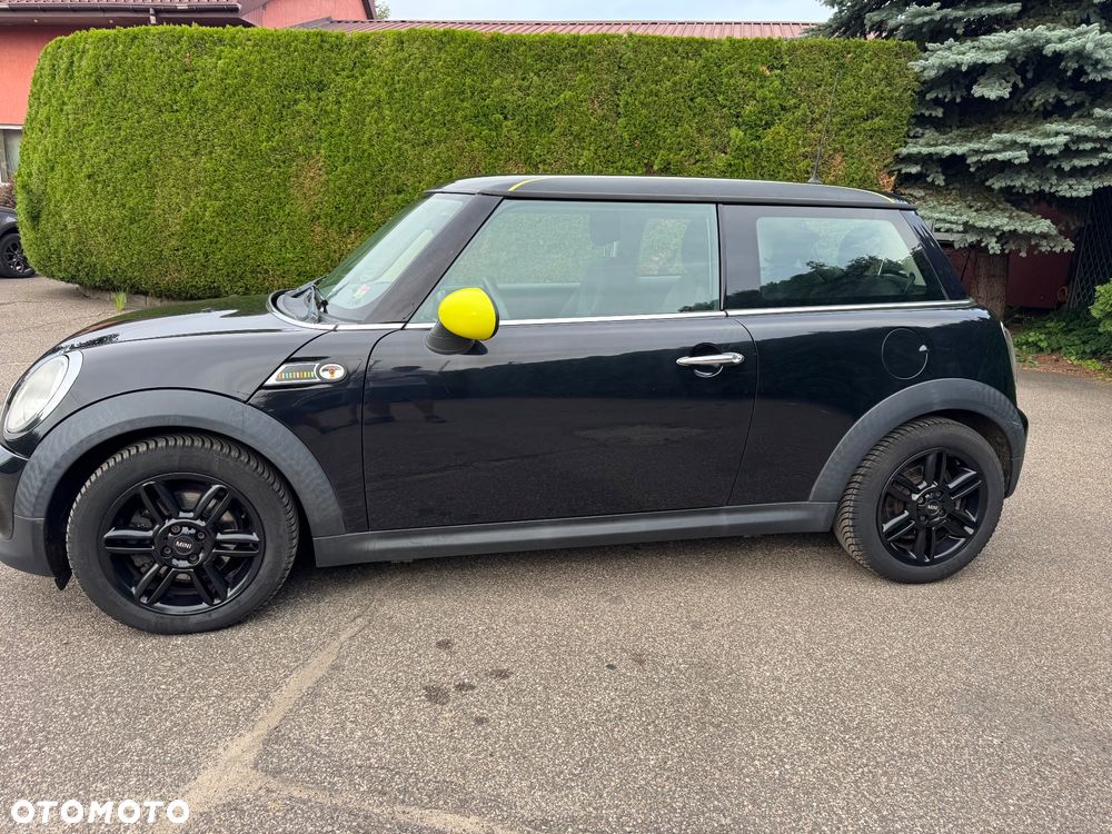 MINI ONE Highgate - 7