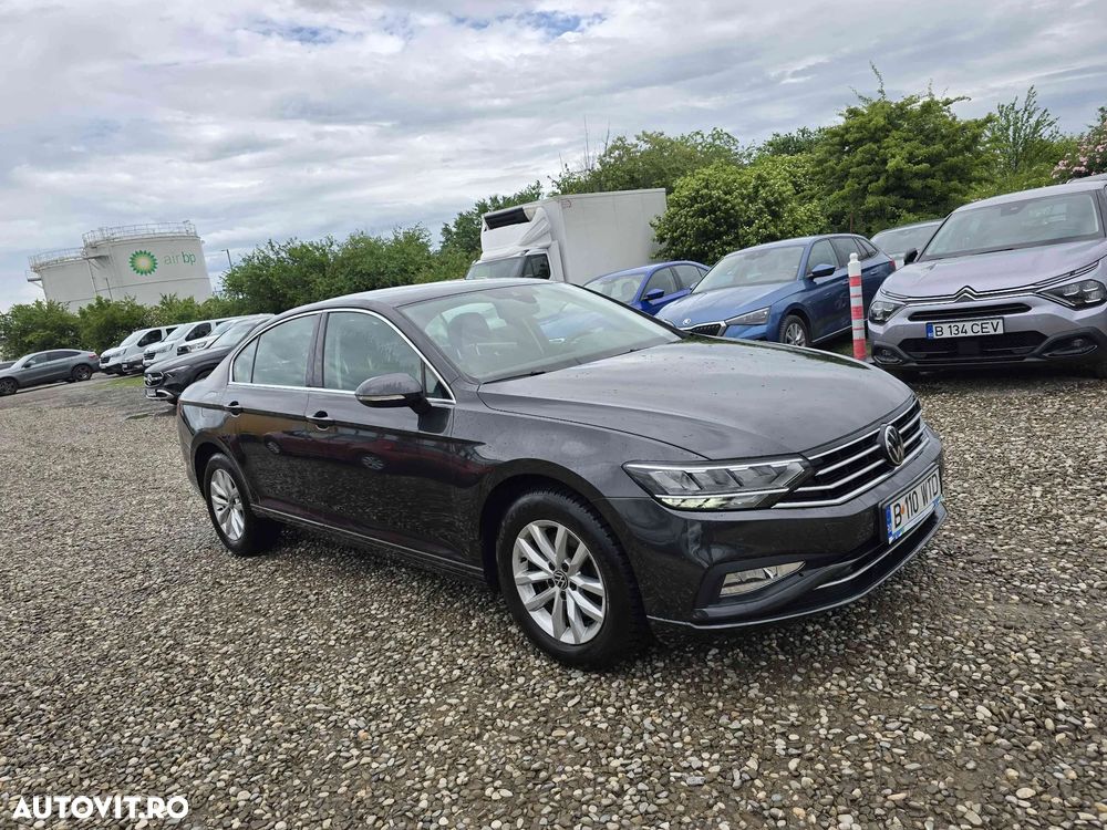 Volkswagen Passat - 3