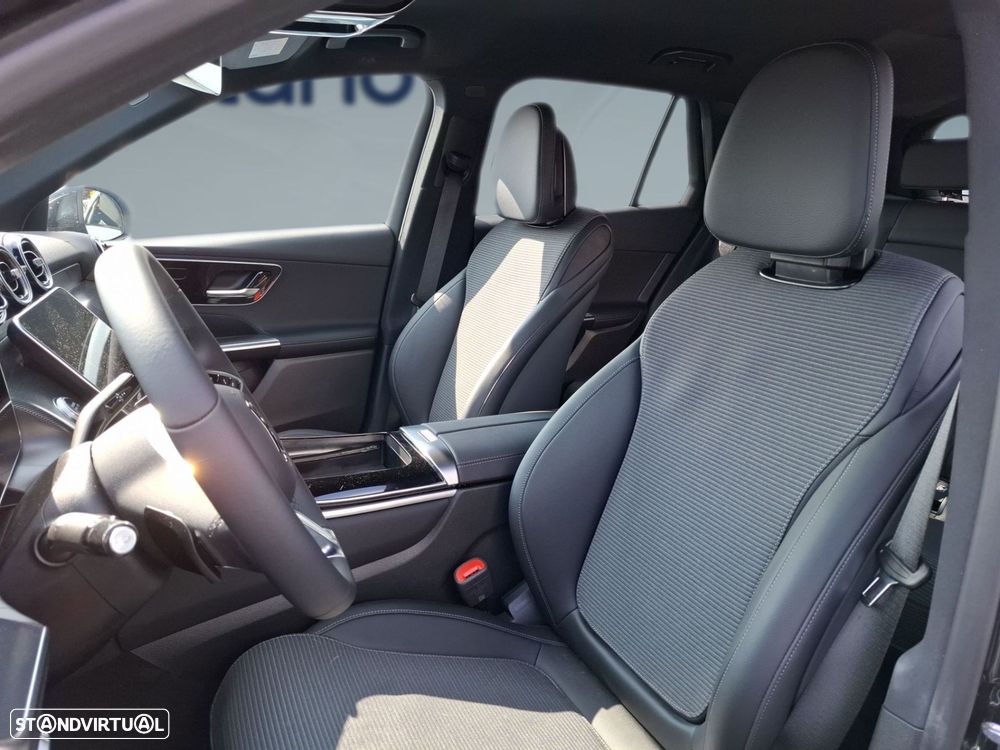 Mercedes-Benz GLC 300 de 4Matic - 11
