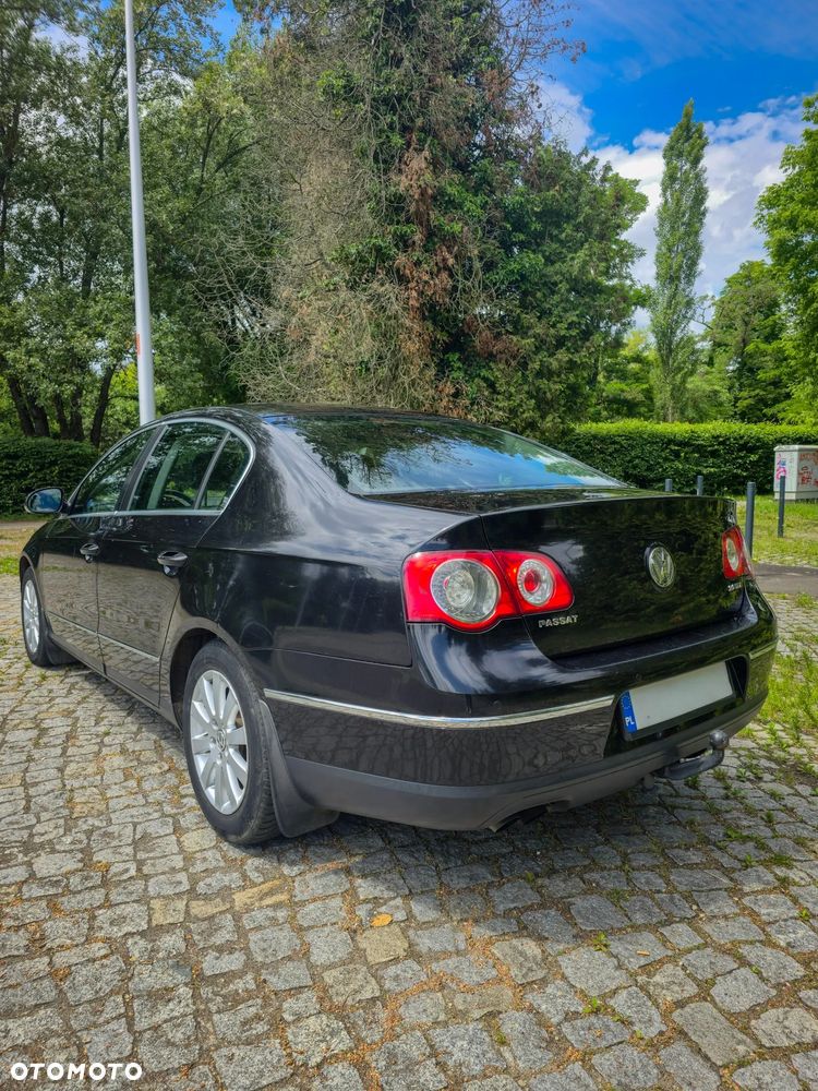 Volkswagen Passat 2.0 TDI Comfortline - 2