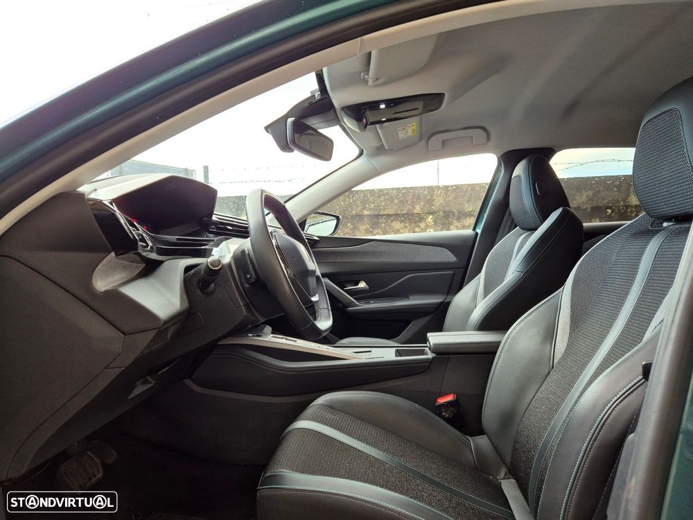 Peugeot 308 SW BlueHDi 130 EAT8 Allure - 13