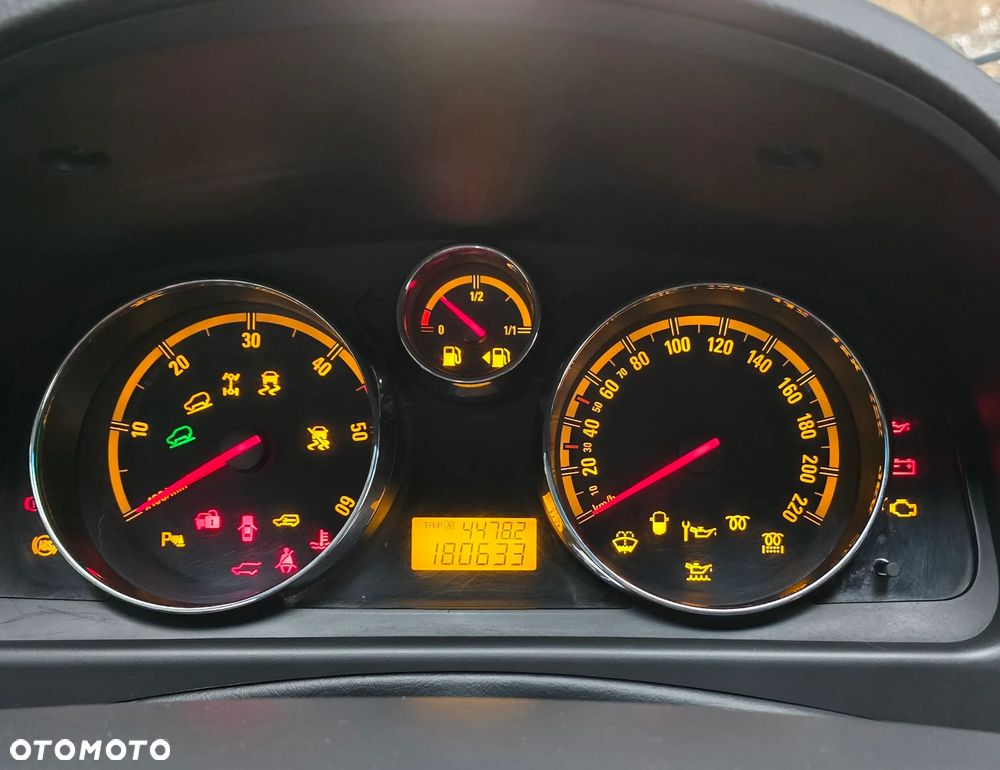 Opel Antara 2.0 CDTI Cosmo - 10