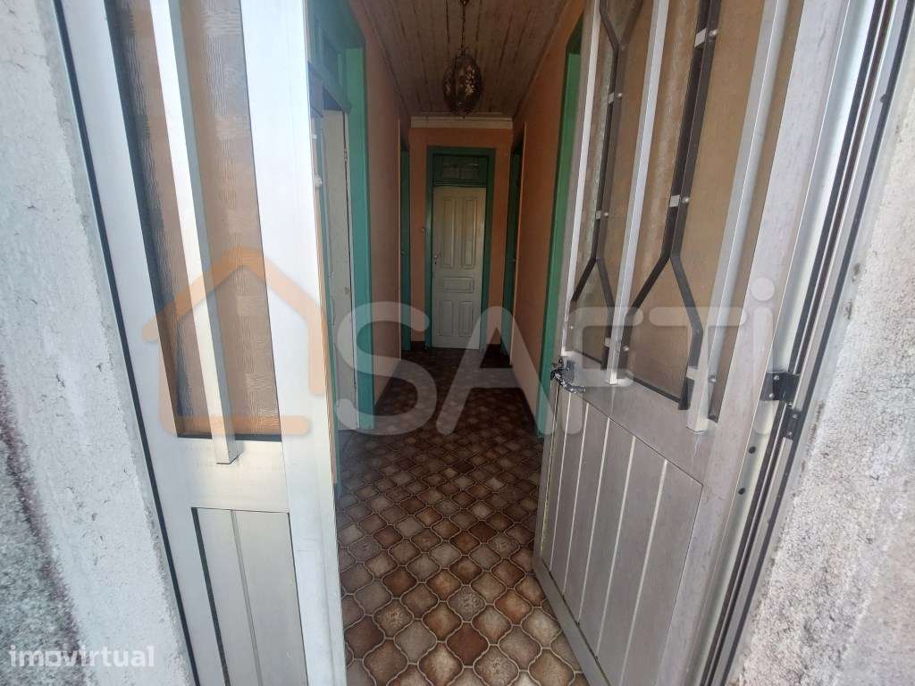 Moradia T2 muito próxima da Vila de Melgaço - Grande imagem: 4/18