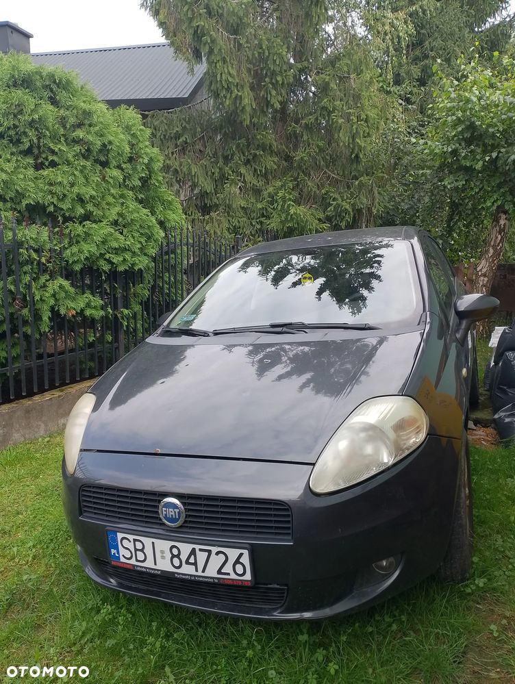 Fiat Grande Punto - 4