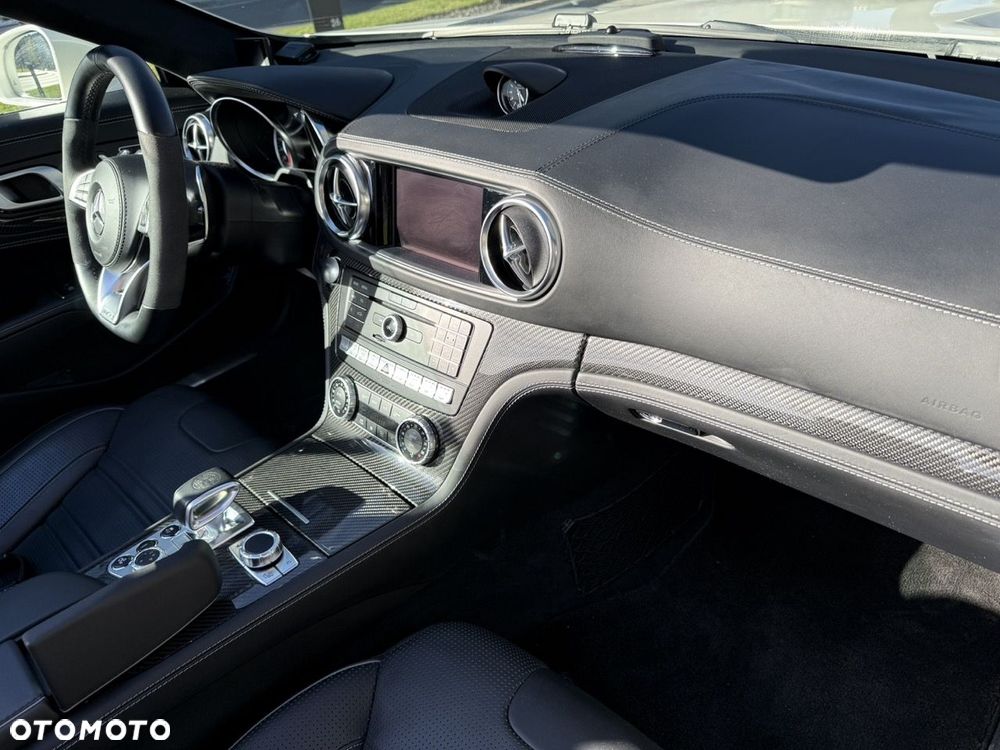 Mercedes-Benz SL AMG 63 - 25