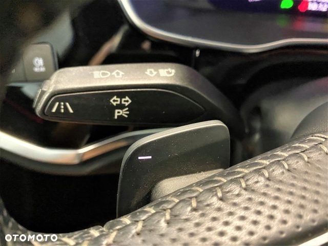 Audi Q3 Sportback 40 TDI Quattro S Line S tronic - 28