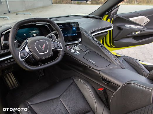 Chevrolet Corvette - 23