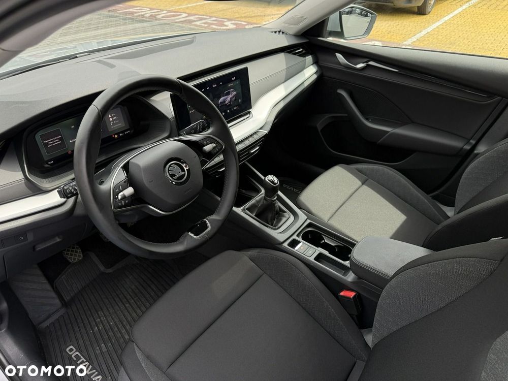 Skoda Octavia 1.5 TSI Essence - 15