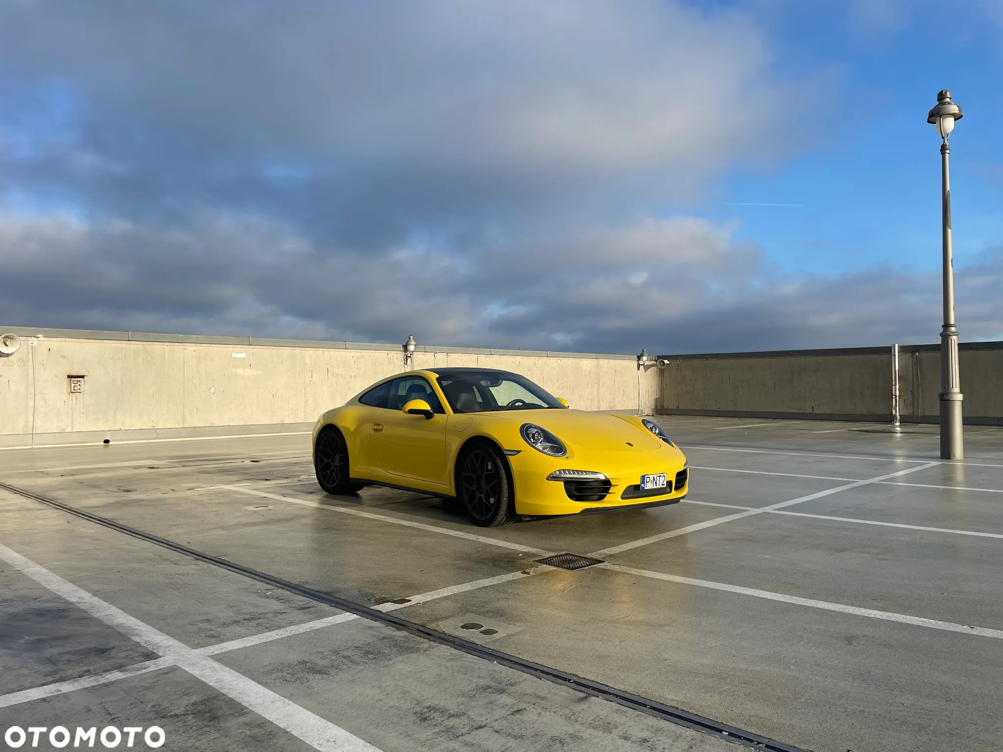 Porsche 911 Carrera 4S PDK - 8