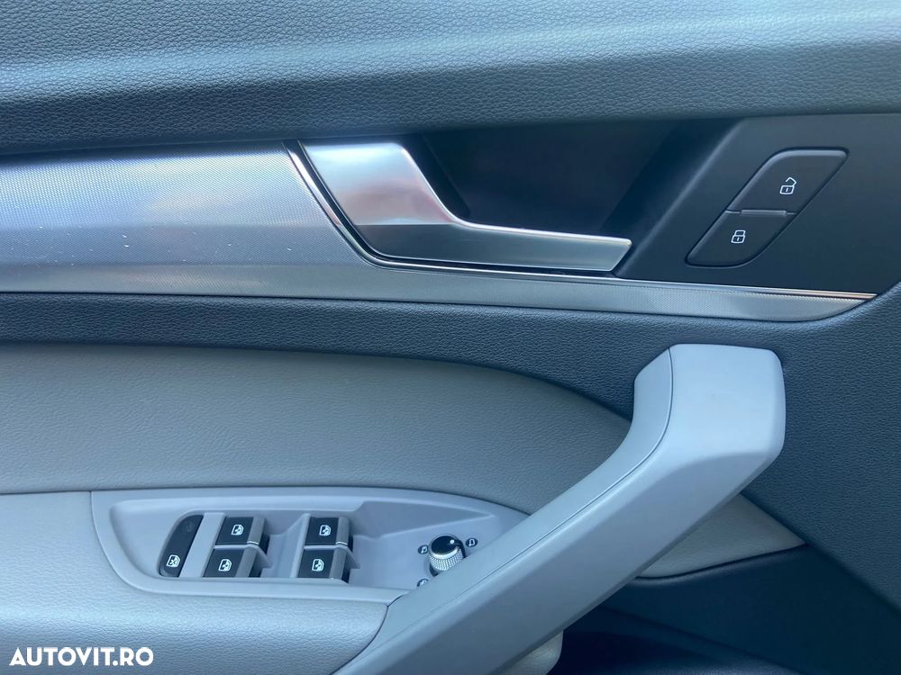 Audi Q5 35 TDI S tronic design - 35