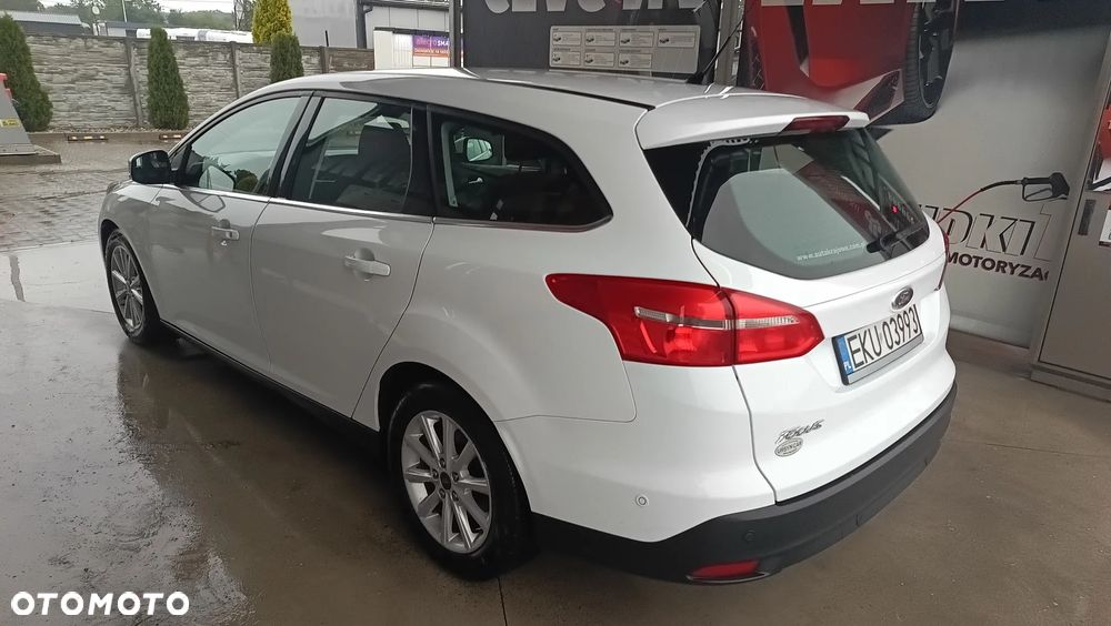 Ford Focus 2.0 TDCi Titanium ASS - 4