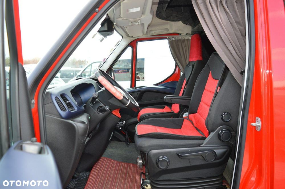 Iveco Daily 35S18 - 18