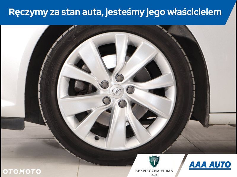 Opel Insignia - 17