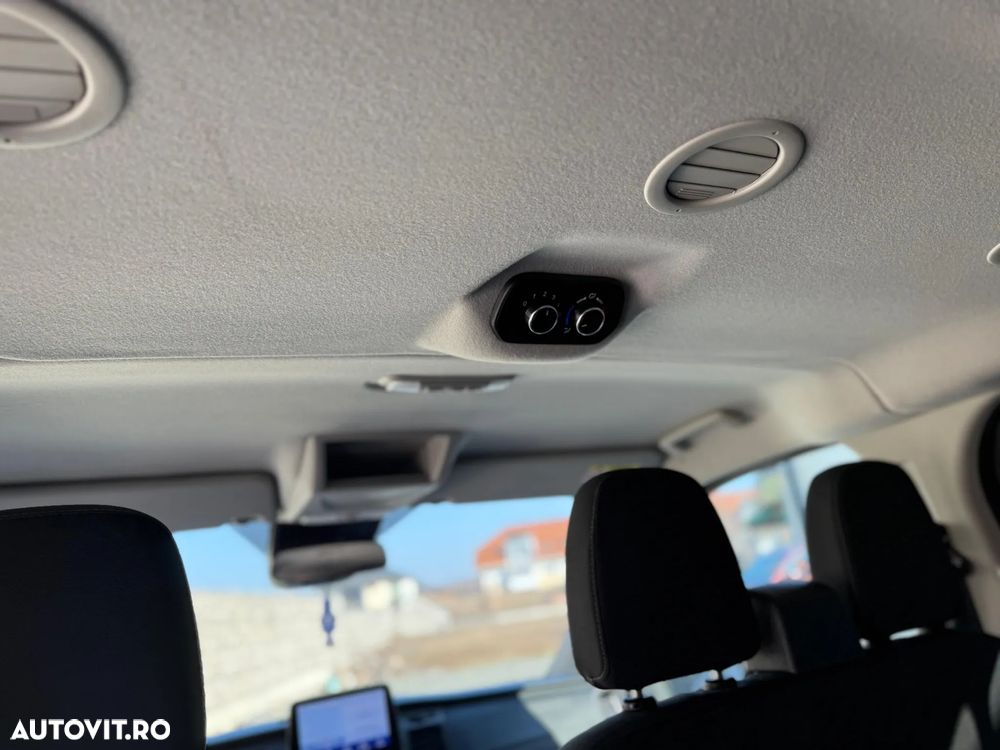 Ford Transit Custom - 14