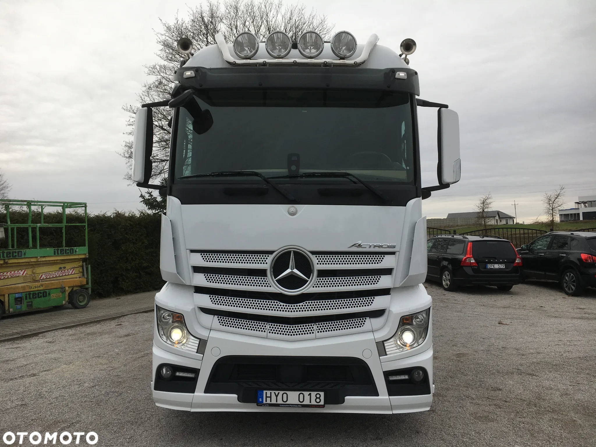 Mercedes-Benz ACTROS - 3