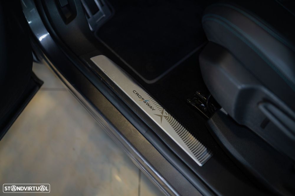 Peugeot 5008 BlueHDI 130 EAT8 Allure - 25