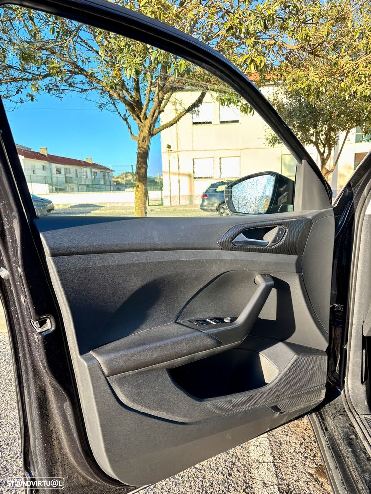 VW T-Cross 1.0 TSI BlackStyle - 24