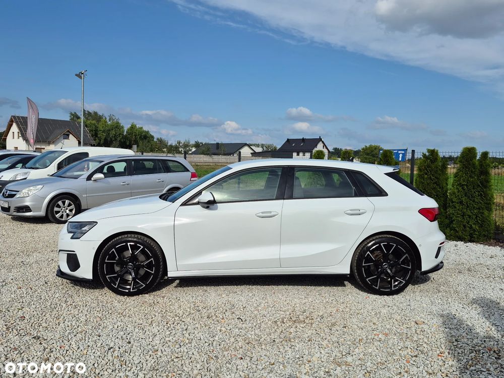 Audi A3 Sportback - 6