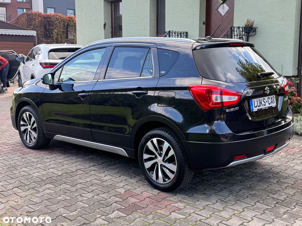 Suzuki SX4 S-Cross 1.4 T Premium - 39
