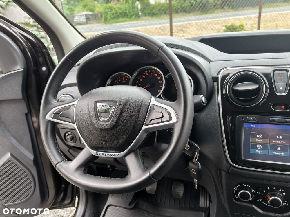 Dacia Dokker SCe 100 Stepway - 29