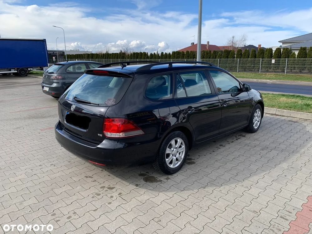 Volkswagen Golf 1.6 TDI DPF Trendline - 5