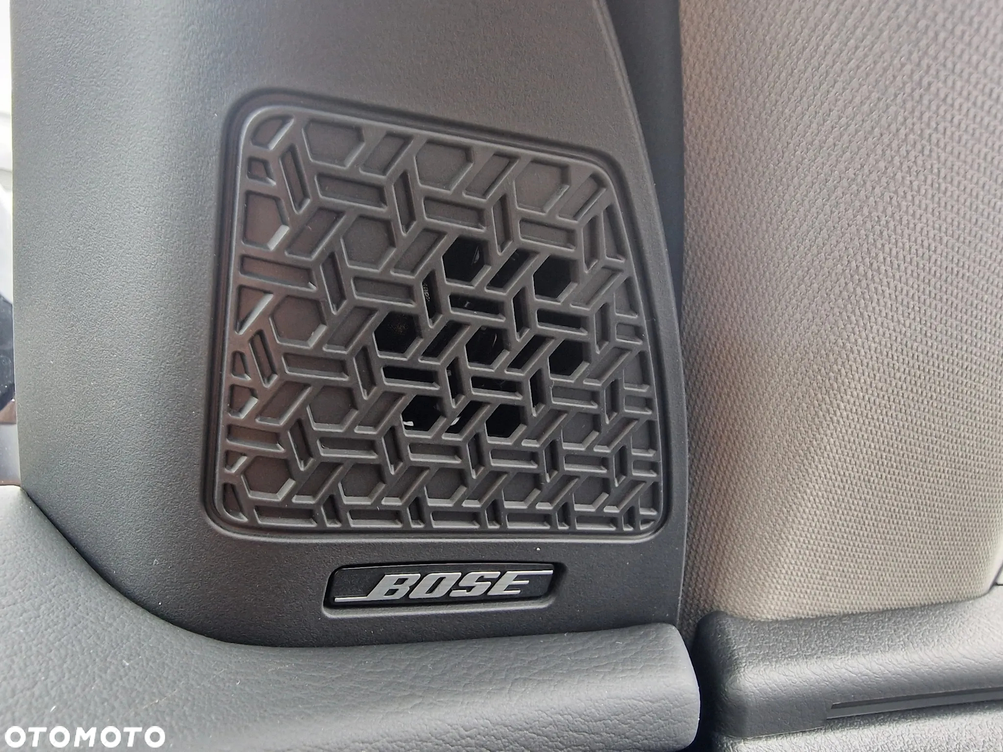 Nissan Ariya 87kWh E-4orce Advance - 17