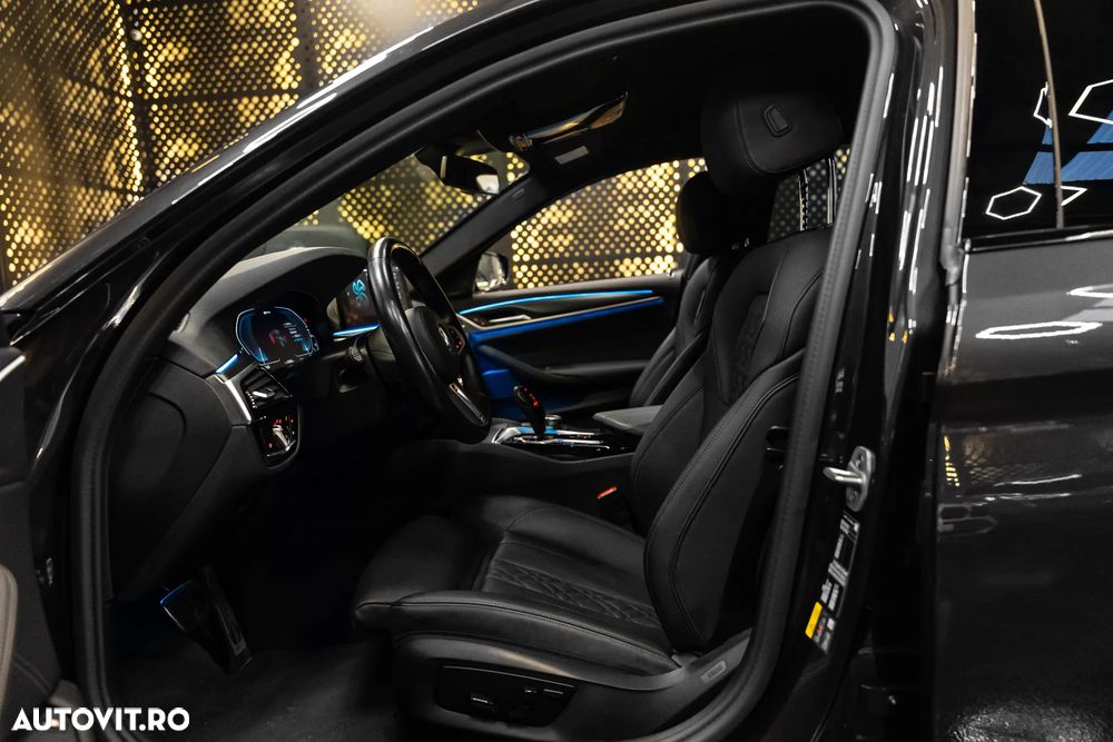 BMW Seria 5 530e xDrive Aut. - 11