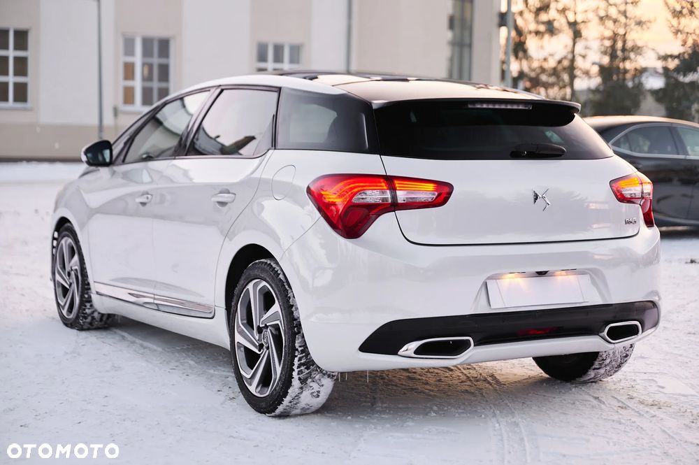 DS Automobiles DS 5 - 8