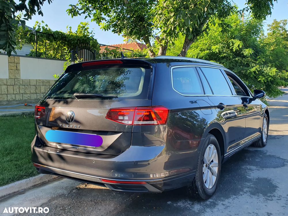 Volkswagen Passat 2.0 TDI SCR DSG Business - 9
