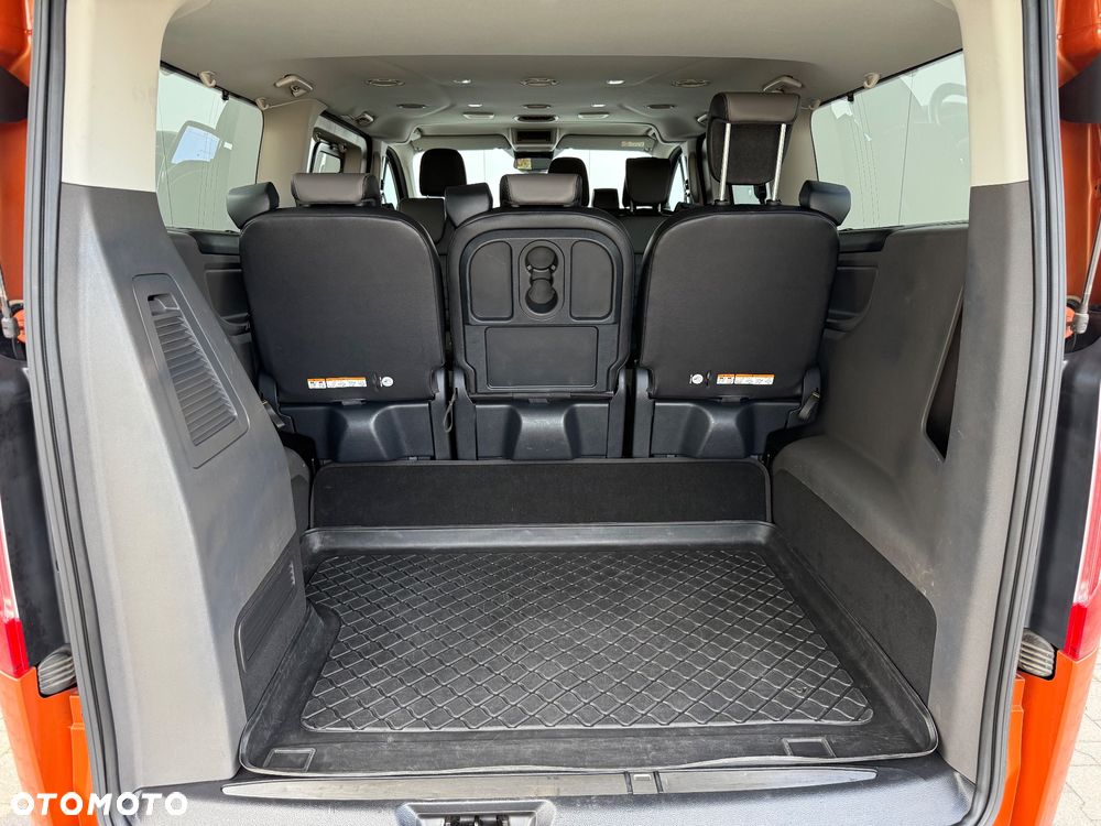 Ford Tourneo Custom 2.0 TDCi L2 Titanium SelectShift - 36