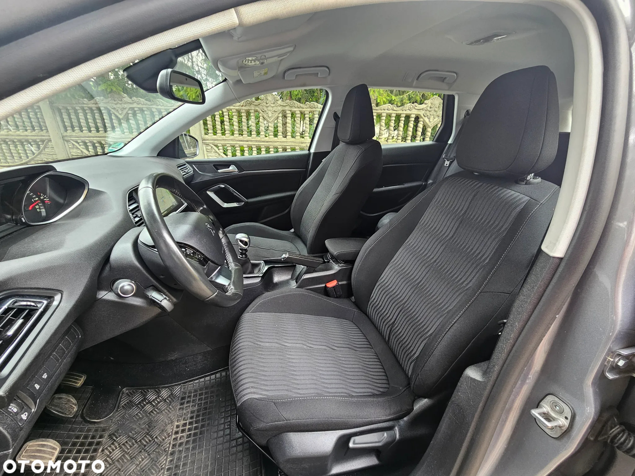 Peugeot 308 BlueHDi FAP 120 Stop & Start Allure - 22