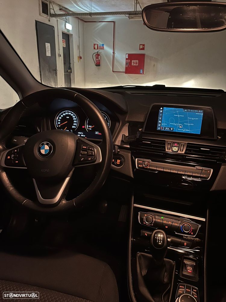 BMW 216 Active Tourer d - 9