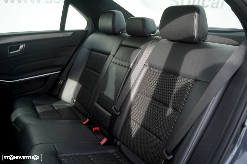 Mercedes-Benz E 300 Bluetec Hybrid Avantgarde - 12